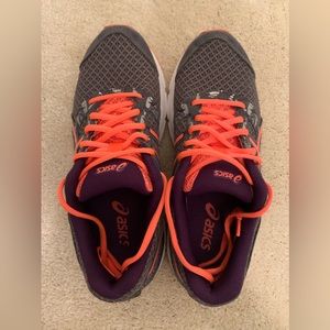 Women’s ASICS sneakers size 7